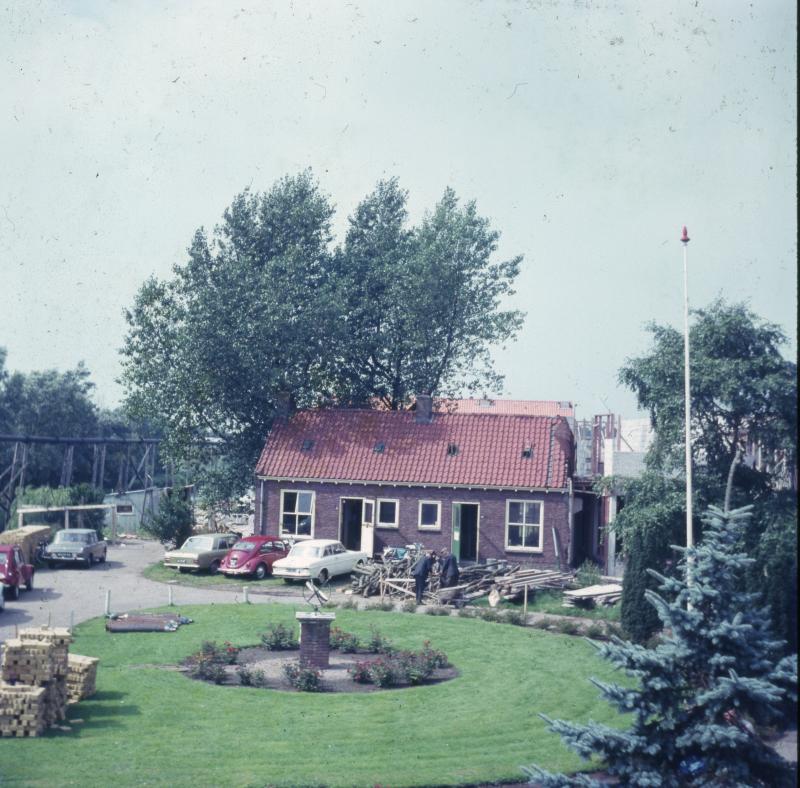 Foto 235401436